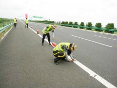龙青高速公路青岛段：开展道路技术状况检测，提升群众出行舒适度